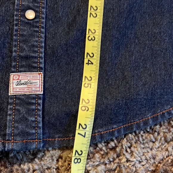 EUC Levi’s Strauss signature. Size Large. - Picture 9 of 9